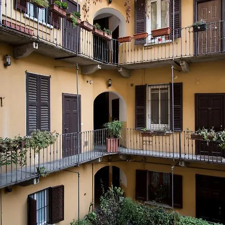 Youhosty - Sciesa Apartman Milánó