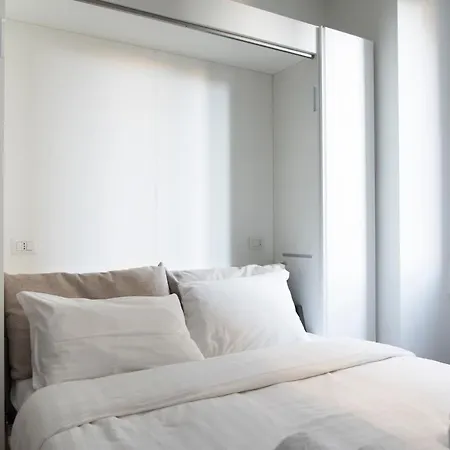 Youhosty - Sciesa 米兰